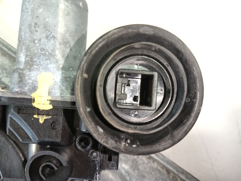 Recambio de elevalunas delantero izquierdo para mazda 3 hatchback (bp) 2.0 skyactiv-g m hybrid referencia OEM IAM   