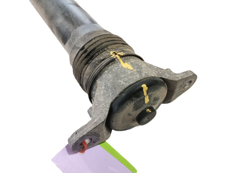 Recambio de amortiguador trasero izquierdo para mazda 3 hatchback (bp) 2.0 skyactiv-g m hybrid referencia OEM IAM   