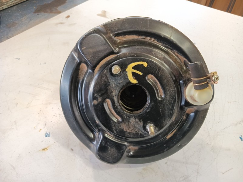 Recambio de servofreno para nissan trade furgoneta 75 referencia OEM IAM   