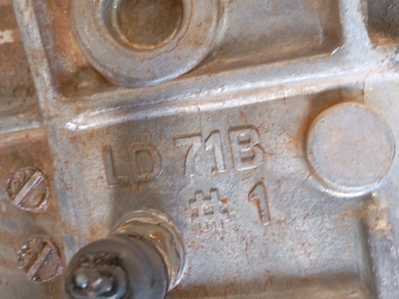 Recambio de caja cambios para nissan trade furgoneta 75 referencia OEM IAM   