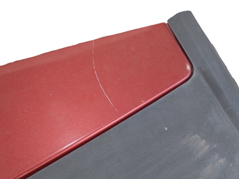 Recambio de porton trasero para dodge caliber 2.0 crd referencia OEM IAM 05074151AB  