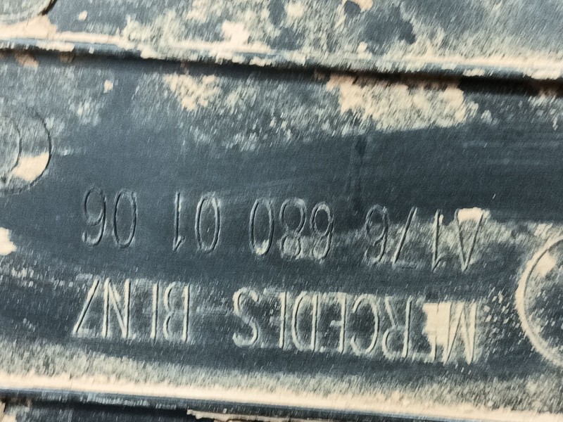 Recambio de guantera para mercedes-benz clase a (w176) a 180 cdi / d (176.012) referencia OEM IAM A17668000919H68 A17668086009H6