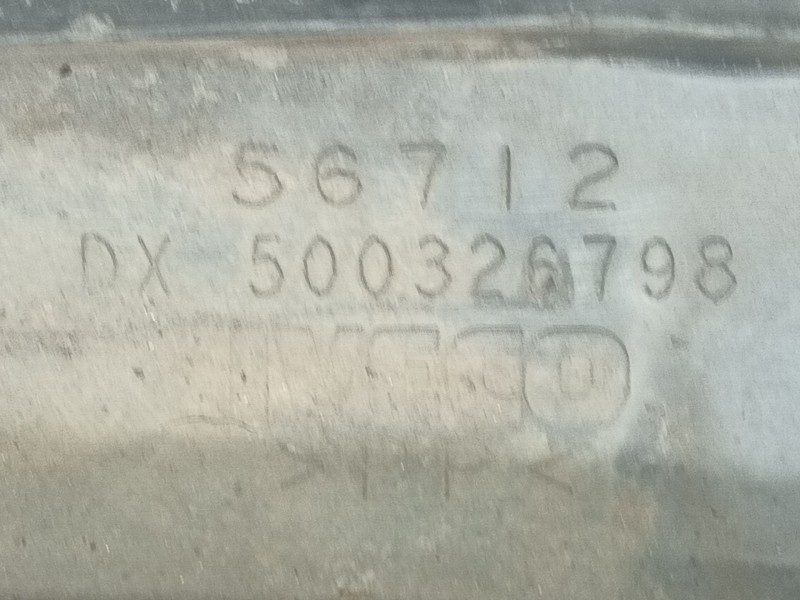 Recambio de aletin delantero derecho para iveco daily iii furgoneta 35 s 13 v,35 c 13 v referencia OEM IAM 500326798  