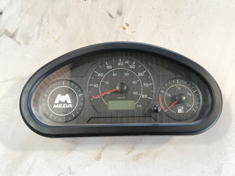 Recambio de cuadro instrumentos para mega e-worker electric referencia OEM IAM   