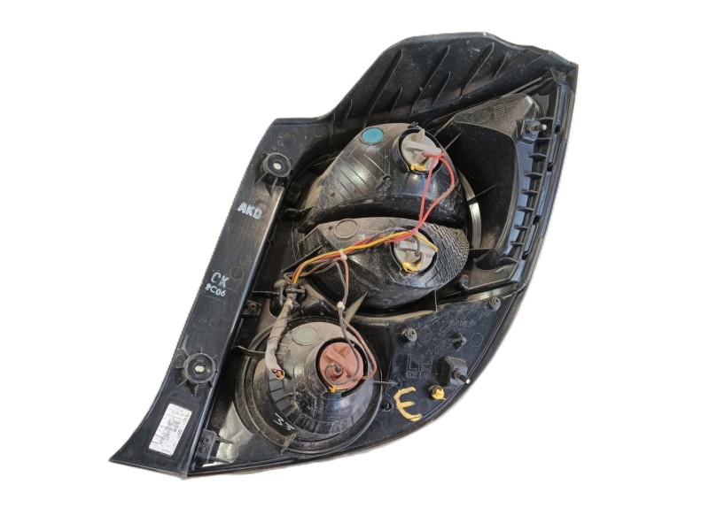 Recambio de piloto trasero izquierdo para chevrolet aveo / kalos hatchback (t250, t255) 1.4 referencia OEM IAM   