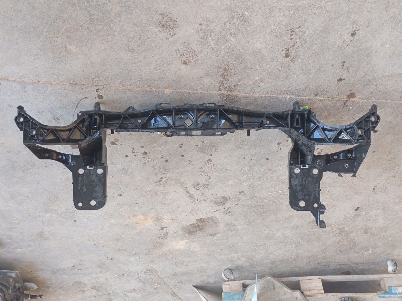 Recambio de panel frontal para renault kangoo / grand kangoo ii (kw0/1_) 1.5 dci 110 (kw0c, kw0h) referencia OEM IAM   