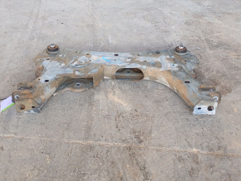 Recambio de puente delantero para renault kangoo / grand kangoo ii (kw0/1_) 1.5 dci 110 (kw0c, kw0h) referencia OEM IAM   