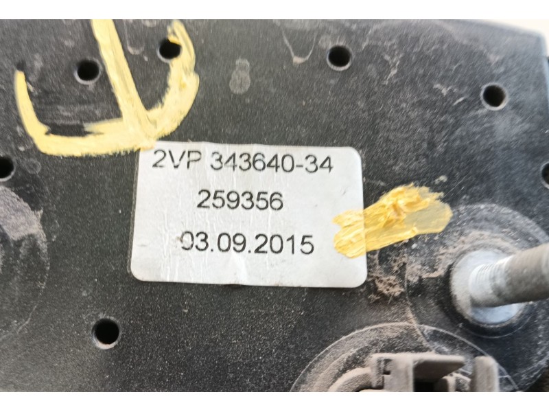 Recambio de piloto trasero derecho para mega e-worker electric referencia OEM IAM   