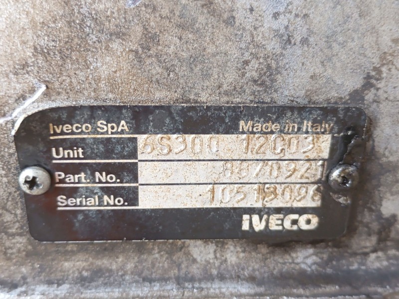 Recambio de caja cambios para iveco daily iii furgoneta 35 s 13 v,35 c 13 v referencia OEM IAM 08870502  