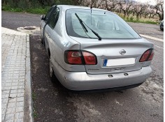 nissan primera hatchback (p11) del año 2000 2