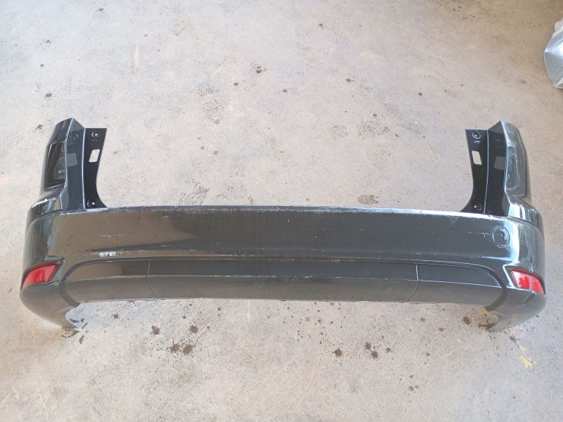 Recambio de paragolpes trasero para ford focus iii turnier 1.6 ti referencia OEM IAM 1705387  