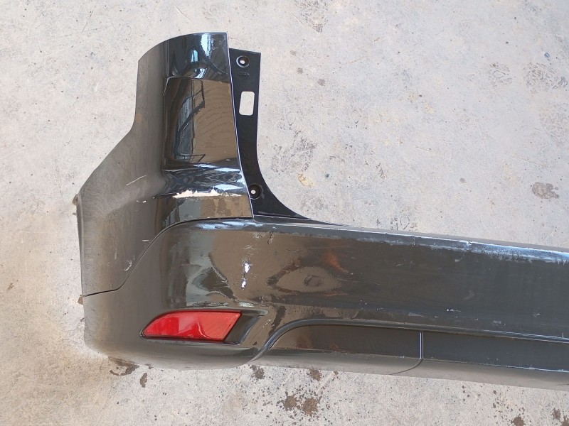 Recambio de paragolpes trasero para ford focus iii turnier 1.6 ti referencia OEM IAM 1705387  