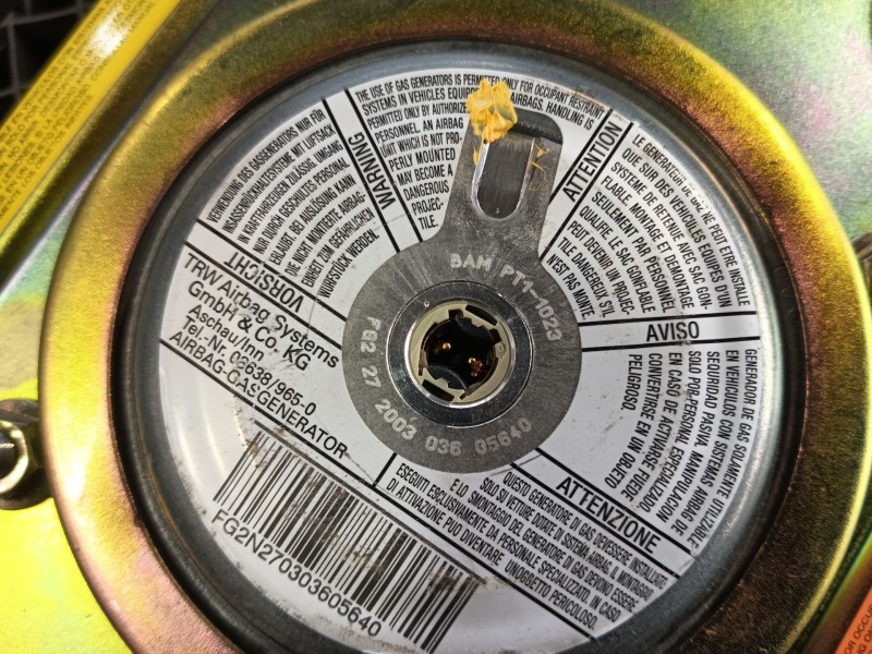 Recambio de airbag delantero izquierdo para iveco daily iii furgoneta 35 s 13 v,35 c 13 v referencia OEM IAM 504072860  