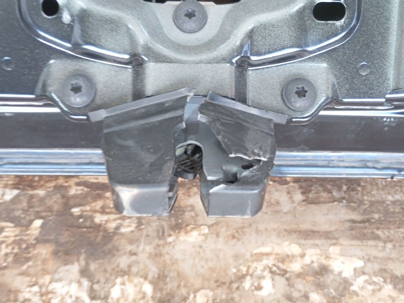 Recambio de paragolpes delantero para ford focus iii turnier 1.6 ti referencia OEM IAM 1719342  