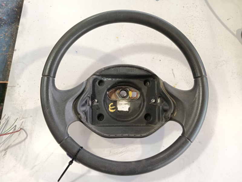 Recambio de volante para iveco daily iii furgoneta 35 s 13 v,35 c 13 v referencia OEM IAM   