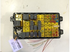 Recambio de caja reles / fusibles para iveco daily iii furgoneta 35 s 13 v,35 c 13 v referencia OEM IAM   