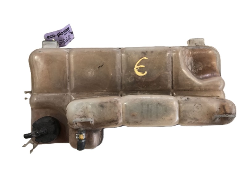 Recambio de deposito expansion para iveco daily iii furgoneta 35 s 13 v,35 c 13 v referencia OEM IAM 504038776  