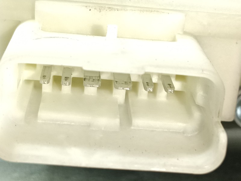 Recambio de elevalunas trasero derecho para nissan qashqai ii (j11, j11_) 1.3 dig-t referencia OEM IAM 827004EA0A  