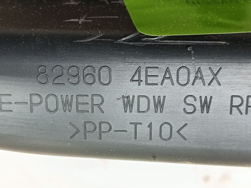 Recambio de mando elevalunas trasero derecho para nissan qashqai ii (j11, j11_) 1.3 dig-t referencia OEM IAM 829604EA0A 829604EA