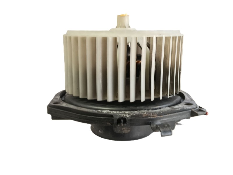 Recambio de motor calefaccion para iveco daily iii furgoneta 35 s 13 v,35 c 13 v referencia OEM IAM   