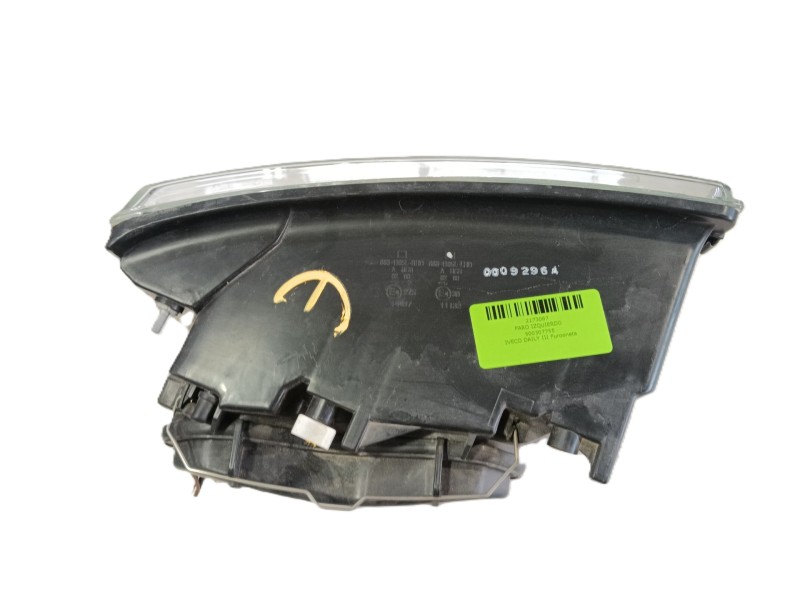 Recambio de faro izquierdo para iveco daily iii furgoneta 35 s 13 v,35 c 13 v referencia OEM IAM 500307755  