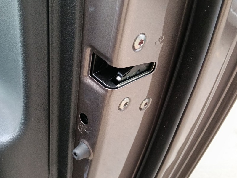 Recambio de cerradura puerta trasera derecha para kia ceed (cd) 1.0 t-gdi referencia OEM IAM   