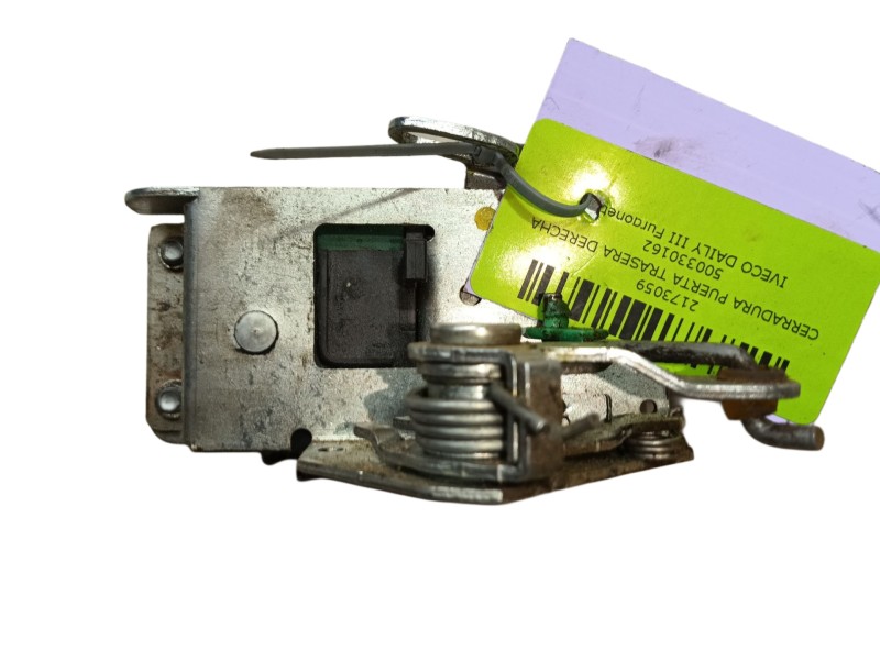 Recambio de cerradura puerta trasera derecha para iveco daily iii furgoneta 35 s 13 v,35 c 13 v referencia OEM IAM 500329770  