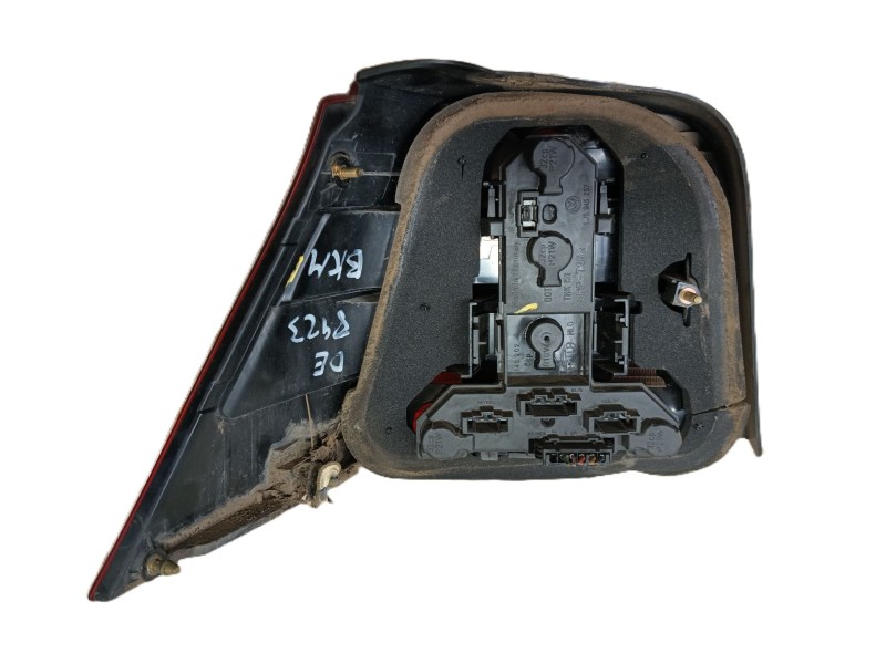 Recambio de piloto trasero derecho para volkswagen golf iv (1j1) 1.6 referencia OEM IAM   