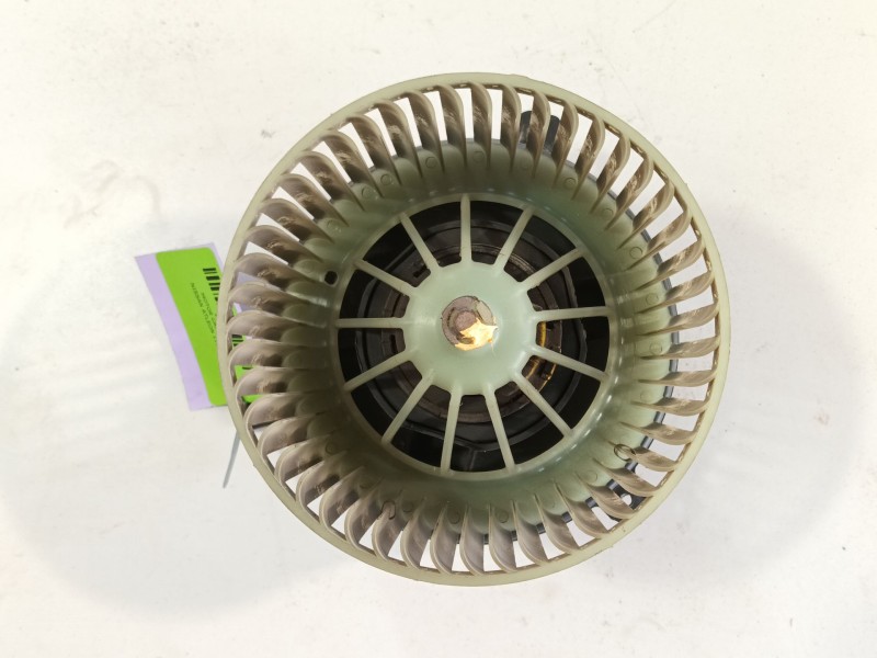 Recambio de motor calefaccion para nissan atleon 110 tk35/1 referencia OEM IAM   