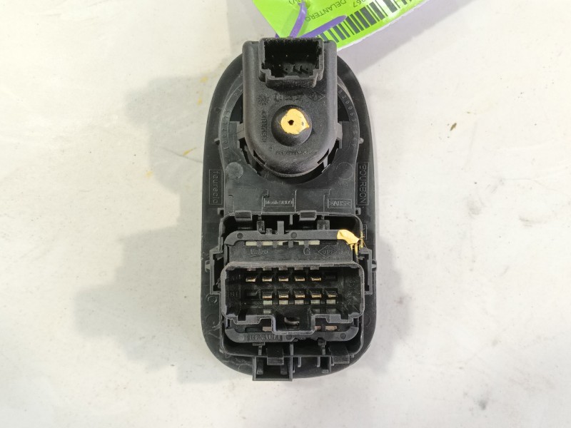 Recambio de mando elevalunas delantero izquierdo para renault master iii autobús (jv) 2.3 dci 125 fwd (jv0c, jv0d, jv0h, jv0g, j