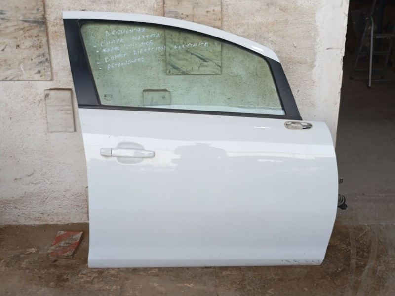 Recambio de puerta delantera derecha para opel corsa d (s07) 1.4 (l08, l68) referencia OEM IAM 93189329  