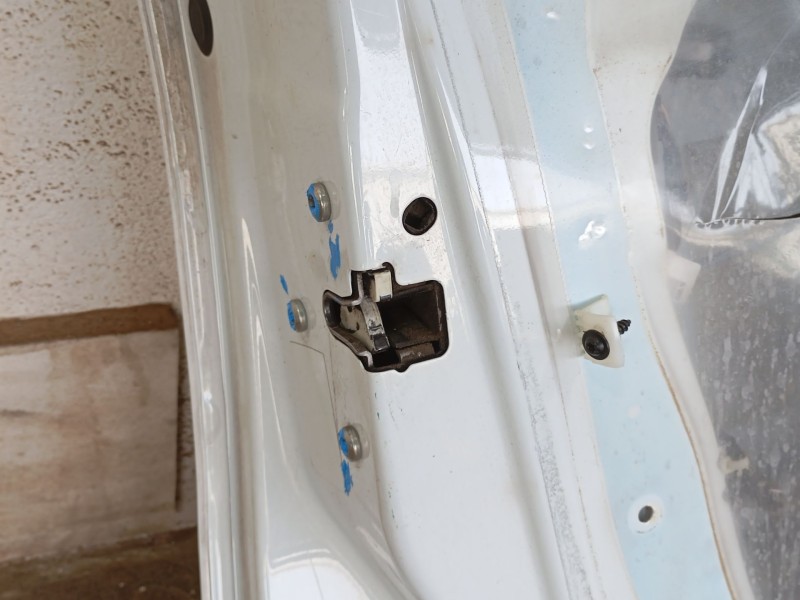 Recambio de puerta delantera izquierda para opel corsa d (s07) 1.4 (l08, l68) referencia OEM IAM 93189328  