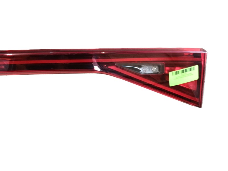 Recambio de piloto trasero central para cupra formentor (km7, kmp) 1.5 tsi referencia OEM IAM   