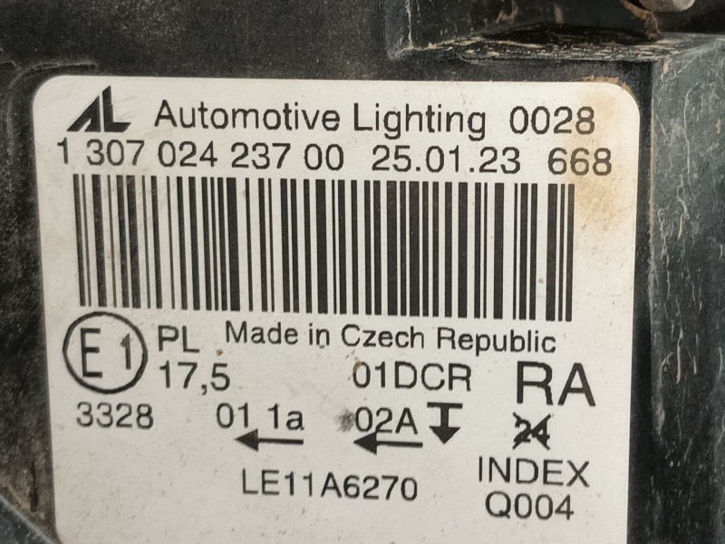 Recambio de faro derecho para mercedes-benz cla coupé (c117) cla 200 cdi / d (117.308) referencia OEM IAM A1179066400 1307024237