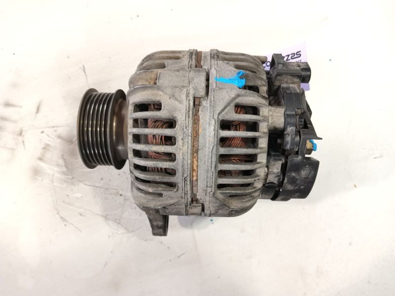 Recambio de alternador para iveco daily iii furgoneta 35 s 13 v,35 c 13 v referencia OEM IAM 500335719  