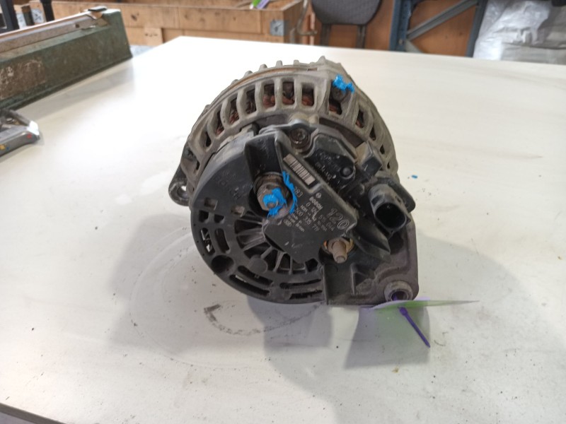 Recambio de alternador para iveco daily iii furgoneta 35 s 13 v,35 c 13 v referencia OEM IAM 500335719  