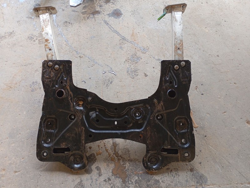 Recambio de puente delantero para alfa romeo giulietta (940_) 1.4 tb (940fxa1a, 940fxt1a) referencia OEM IAM   