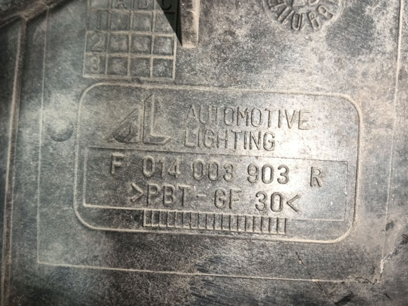 Recambio de faro derecho para mazda 6 hatchback (gg) 2.0 di (gg14) referencia OEM IAM   