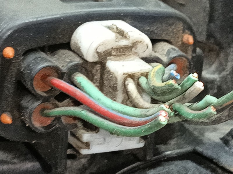 Recambio de faro izquierdo para mazda 6 hatchback (gg) 2.0 di (gg14) referencia OEM IAM GJ6R510L0C  