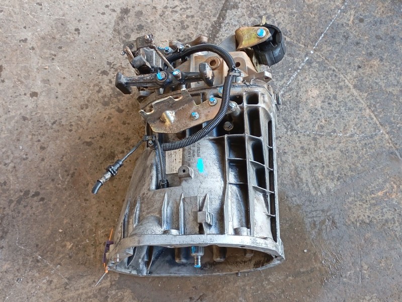 Recambio de caja cambios para mercedes-benz sprinter 3-t furgoneta (b903) 313 cdi (903.663, 903.662, 903.661) referencia OEM IAM