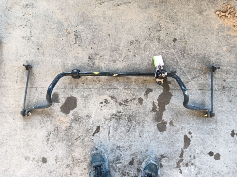 Recambio de barra estabilizadora delantera para mazda 3 hatchback (bp) 2.0 skyactiv-g m hybrid referencia OEM IAM   