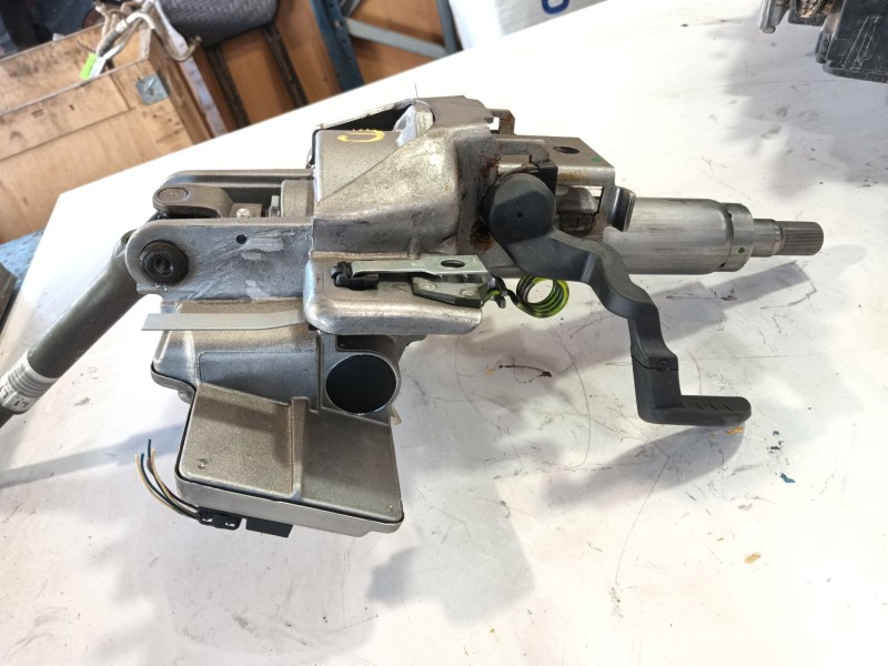 Recambio de columna direccion para opel corsa d (s07) 1.4 (l08, l68) referencia OEM IAM 95514397  