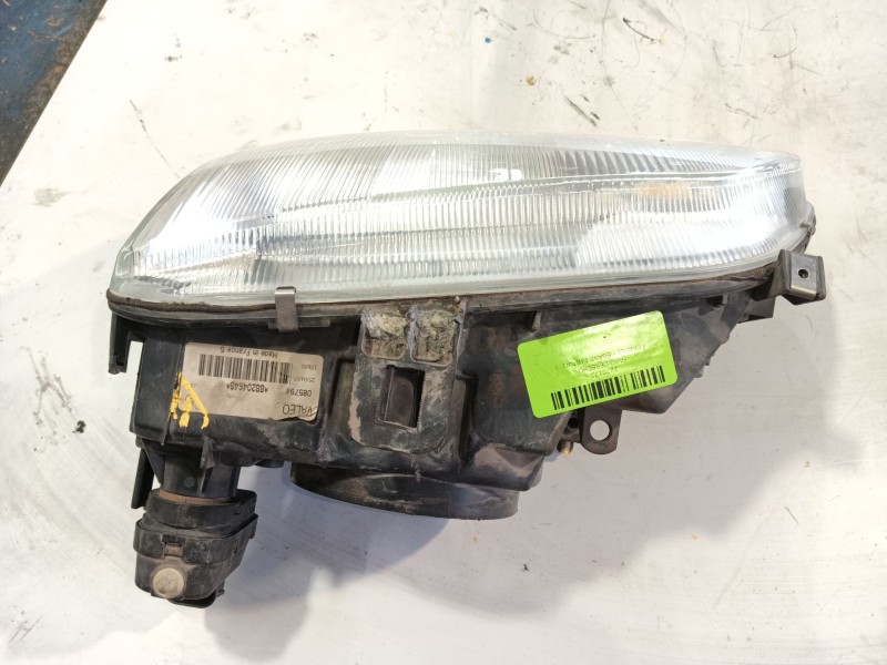 Recambio de faro derecho para renault megane i (ba0/1_) 1.4 e (ba0e, ba0v) referencia OEM IAM   