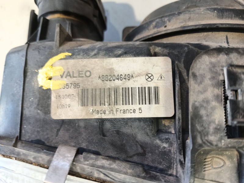 Recambio de faro izquierdo para renault megane i (ba0/1_) 1.4 e (ba0e, ba0v) referencia OEM IAM   