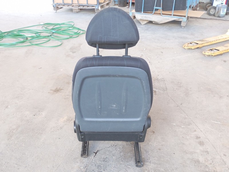 Recambio de asiento delantero izquierdo para smart forfour (454) 1.5 cdi (454.001) referencia OEM IAM   