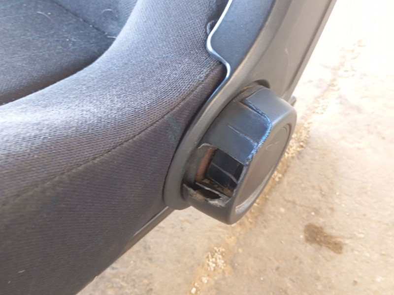 Recambio de asiento delantero izquierdo para smart forfour (454) 1.5 cdi (454.001) referencia OEM IAM   