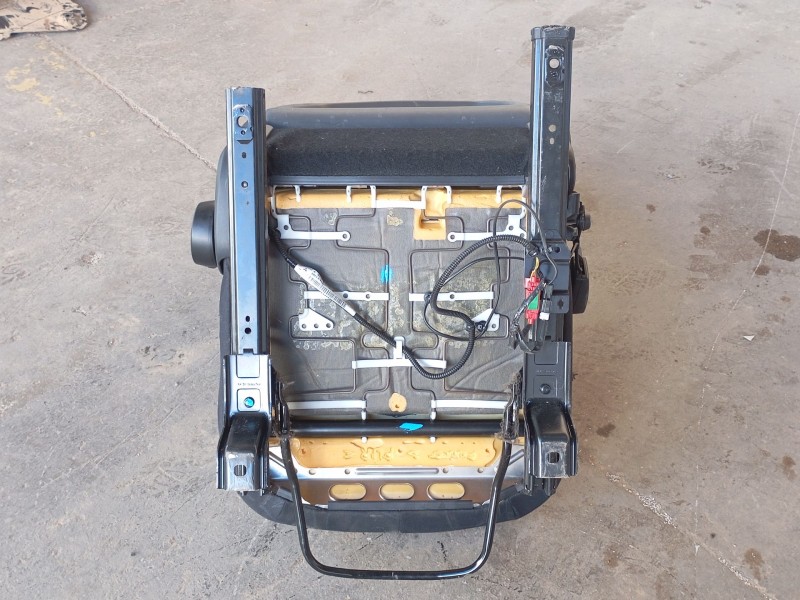 Recambio de asiento delantero izquierdo para smart forfour (454) 1.5 cdi (454.001) referencia OEM IAM   