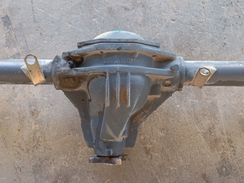 Recambio de puente trasero para mercedes-benz sprinter 3-t furgoneta (b903) 313 cdi (903.663, 903.662, 903.661) referencia OEM I