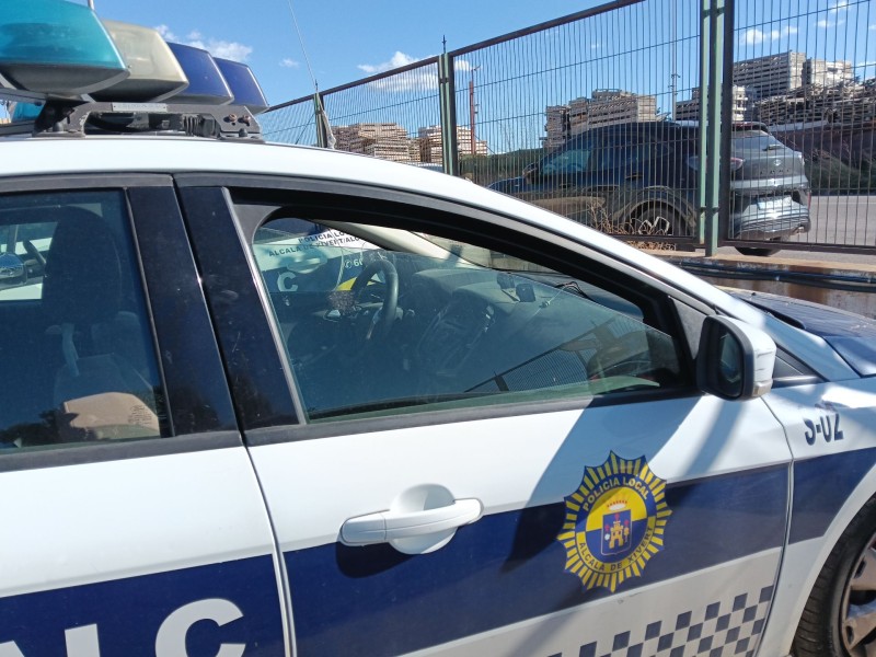 Recambio de elevalunas delantero derecho para ford focus iii 1.6 tdci referencia OEM IAM 1847369  