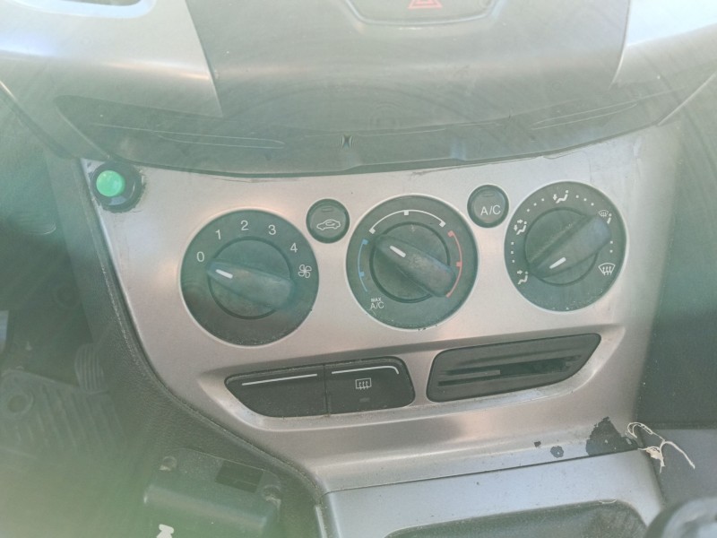 Recambio de mando calefaccion / aire acondicionado para ford focus iii 1.6 tdci referencia OEM IAM   